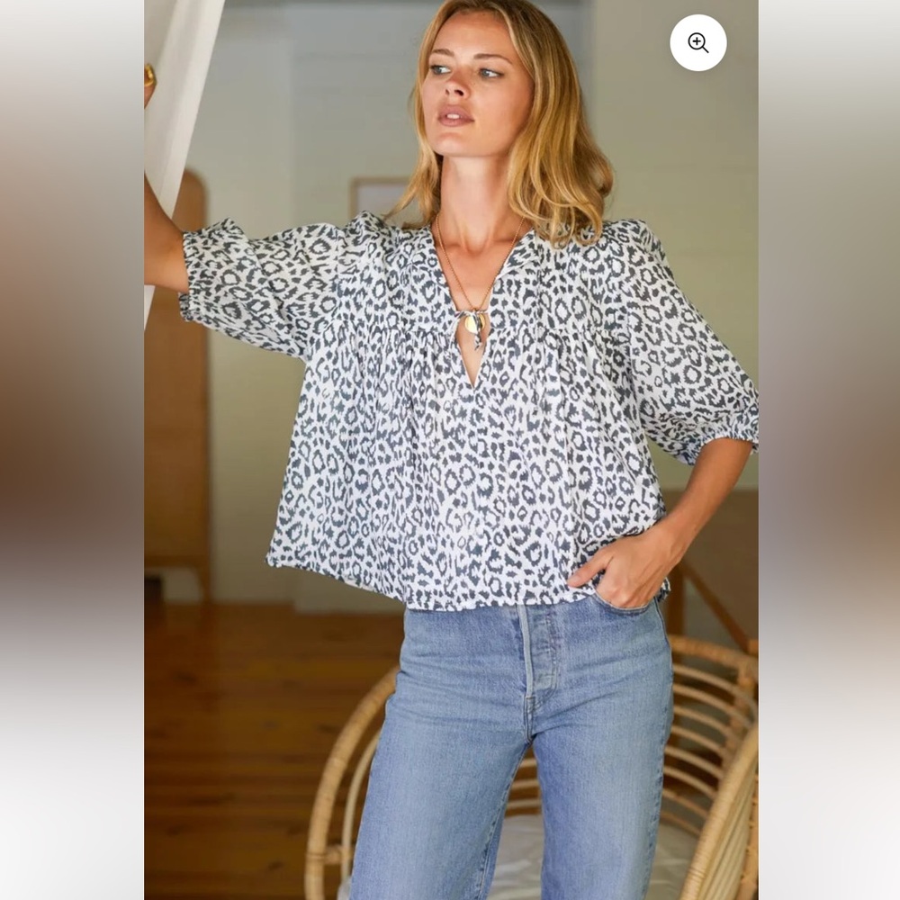 Emerson Fry Puff Isla Top. Charcoalleopard. Size XS/S. NWOT